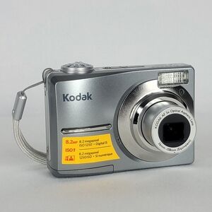 Kodak EasyShare C813 8.2 Megapixels Digital Camera Silver 1GB SD TESTED WORKS